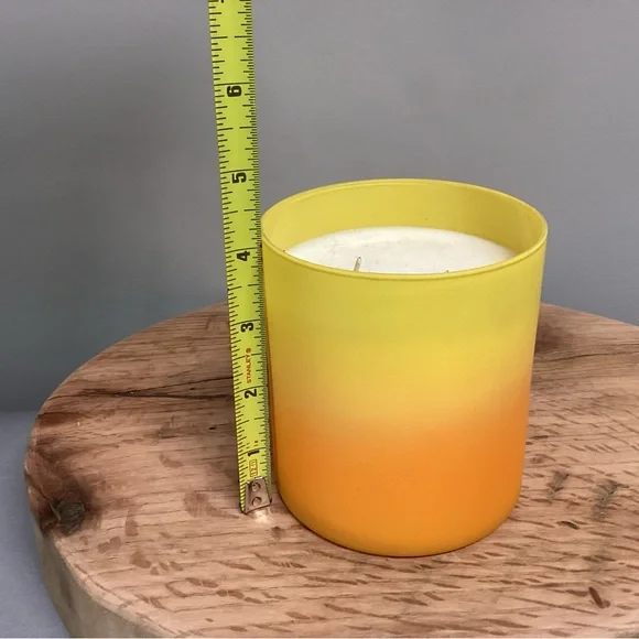 🟠 Lumalight - Sunshine & Pineapples scented candle - Never Used - Like New 16 oz - Picture 7 of 9